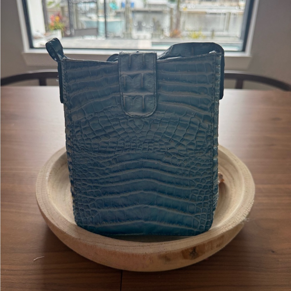 Brahmin Marley Melbourne Blue Embossed Women's Bag - Picture 2 of 2